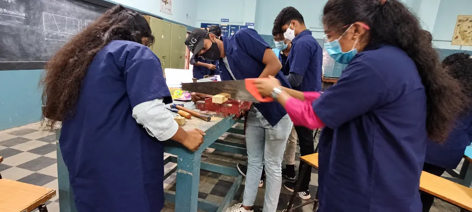 Engineering workshop — photograph 2